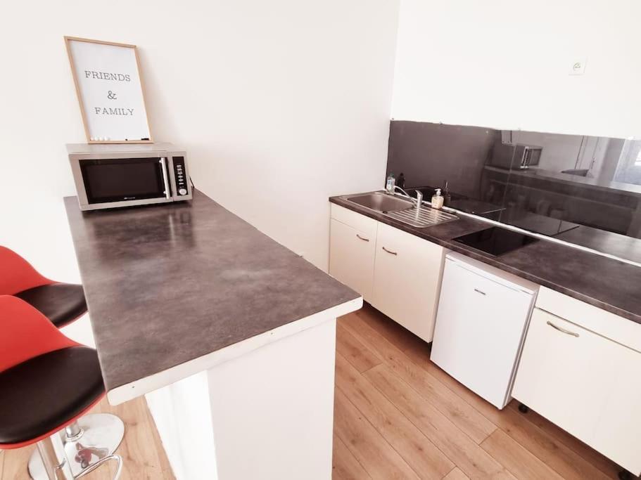 Le Cedralie Cours Julien, La Plaine - Lumineux Apartment Marseille Bagian luar foto